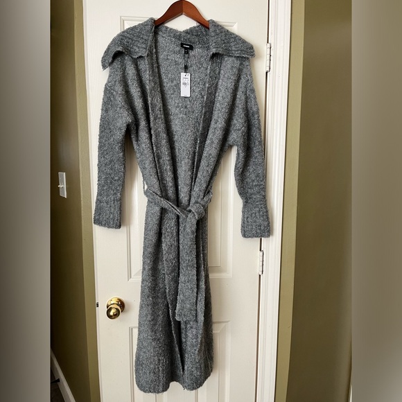 Express Boucle Oversized Collar Belted Duster Cardigan Size Medium - Picture 10 of 11